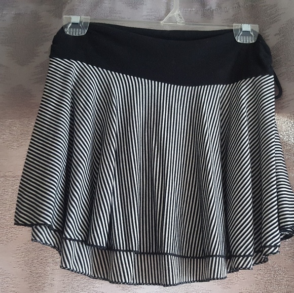Forever 21 skirt - Picture 1 of 1